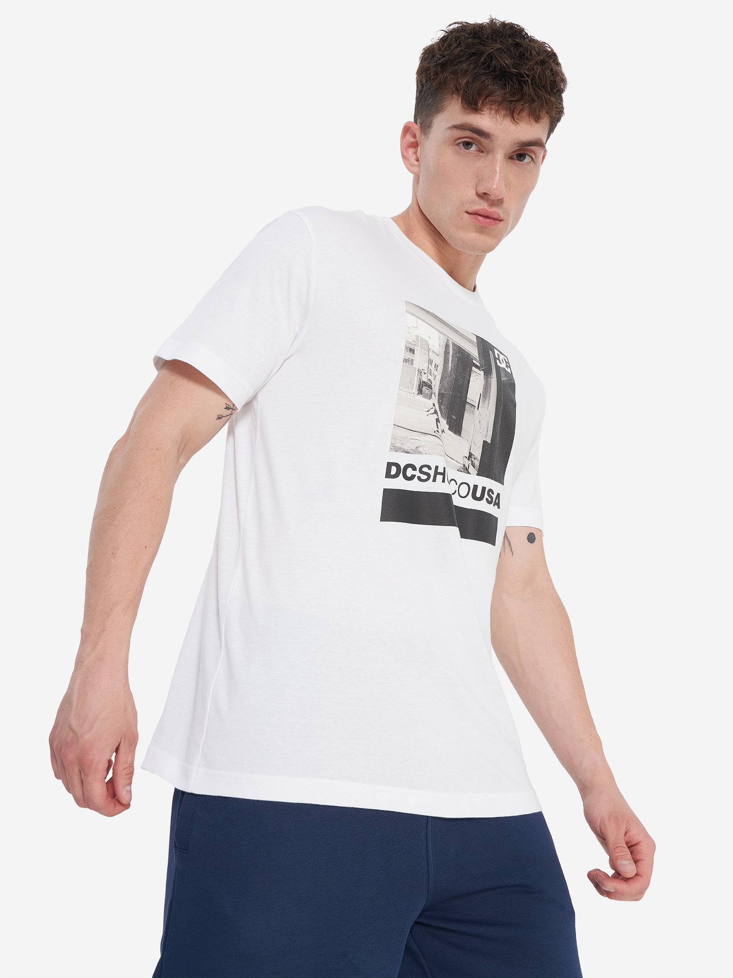 Футболка мужская DC Shoes Essy Street Scene Белый