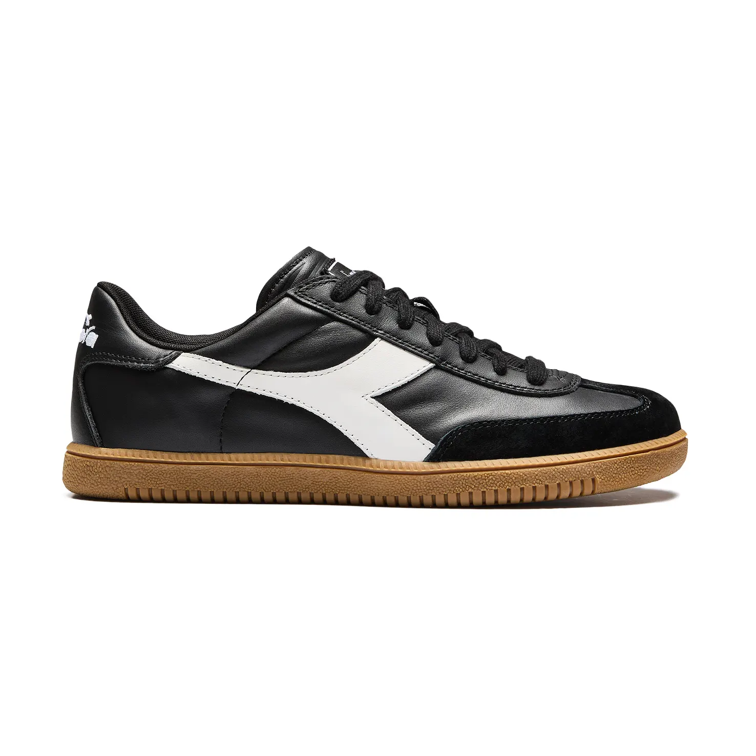 TRAINER